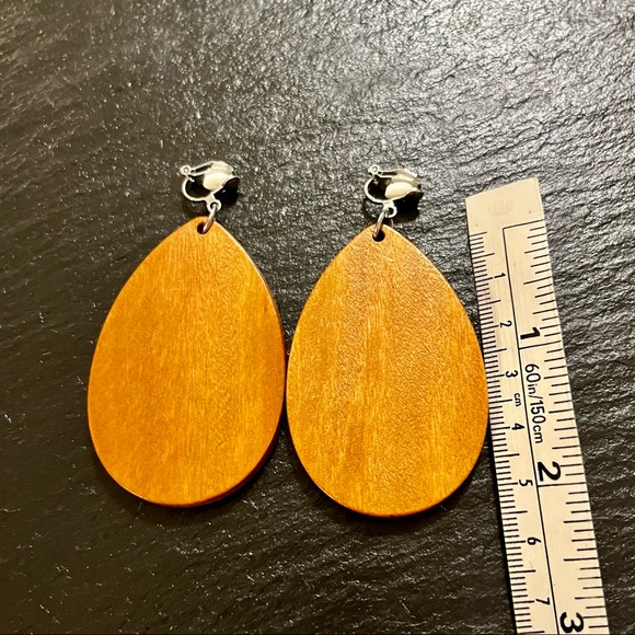 Boho Wooden Dangle Drop Clip On Teardrop Shape Earrings - Picture 8 of 9